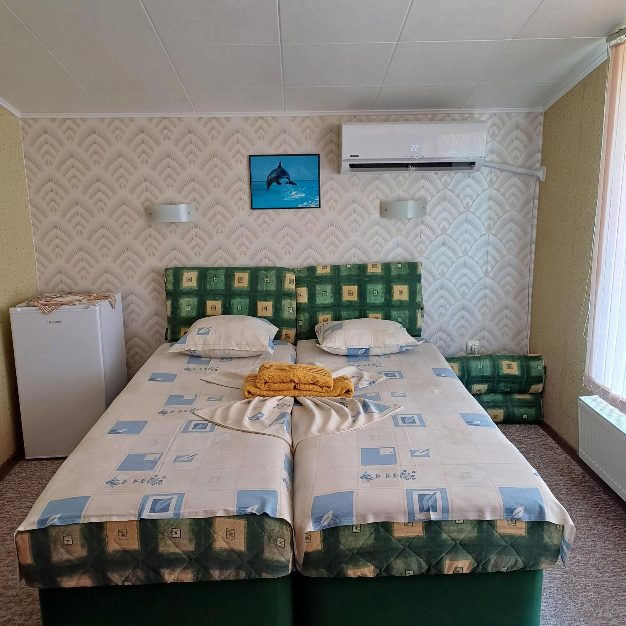 Enjoy Guest House Golden Sands Exterior photo